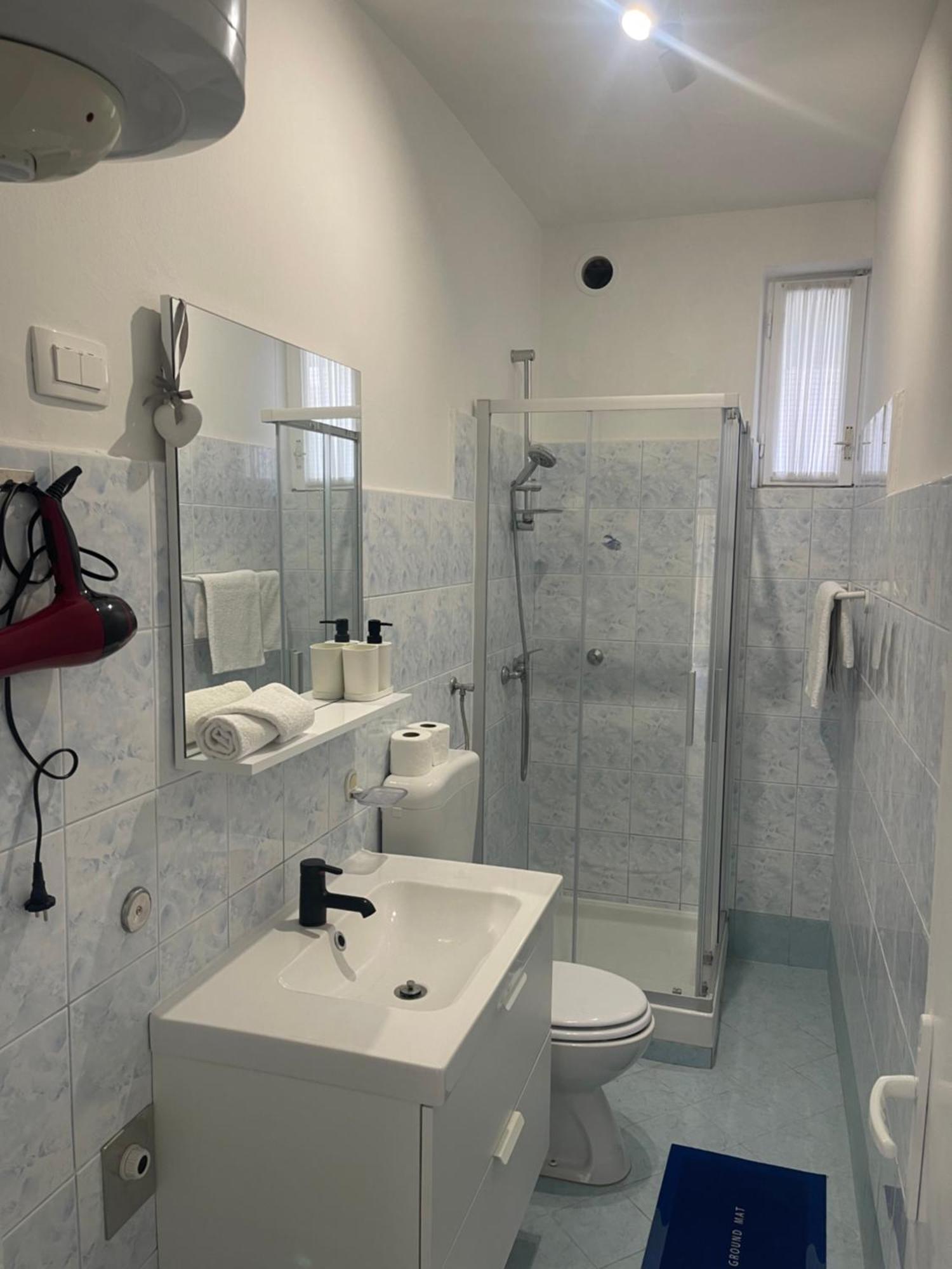 Retreat Apartments With Free Parking Pula Extérieur photo